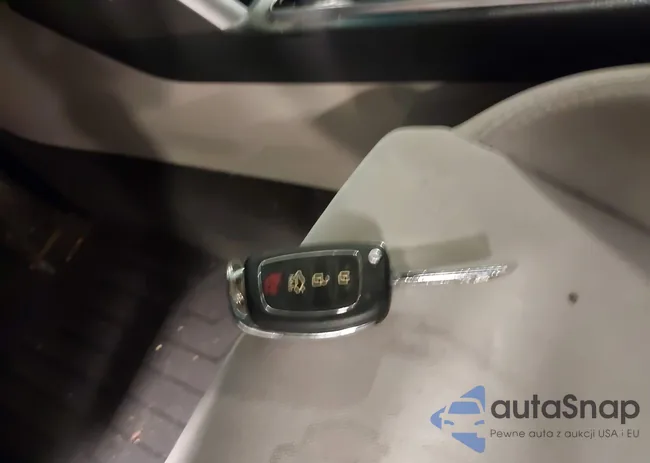 5NPE34AF8GH435806: 43901976