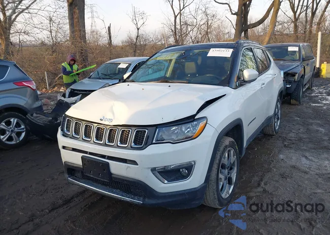 3C4NJDCB8JT354067: 43902133