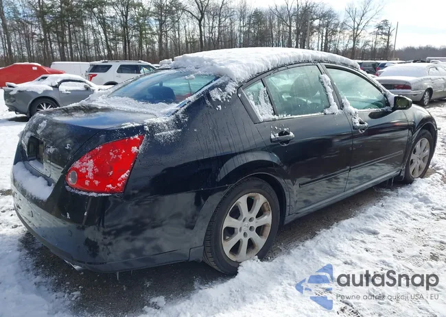 1N4BA41E18C819039: 43902156