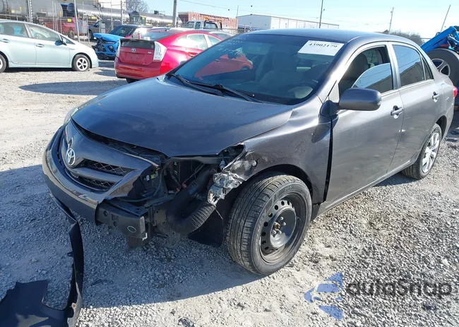 2T1BU4EE2CC913071: 43902179