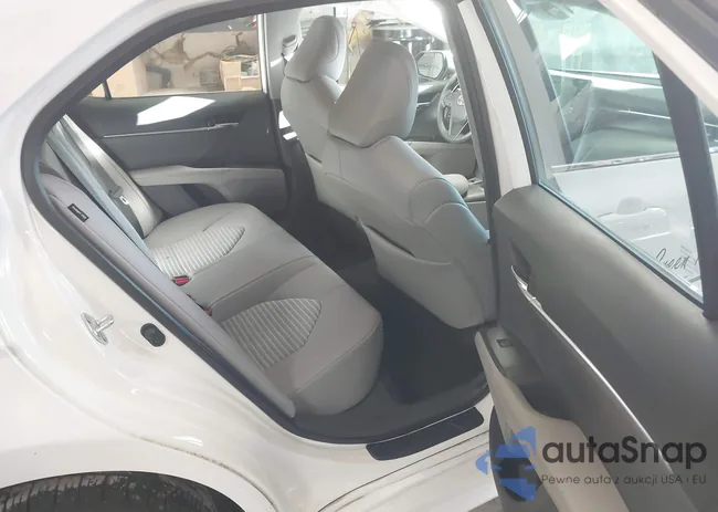 4T1G11BK2NU058073: 43902235