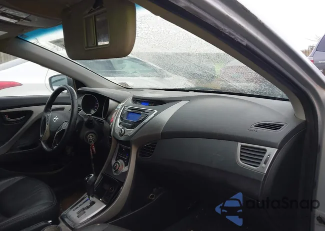 5NPDH4AE3BH017330: 43902238