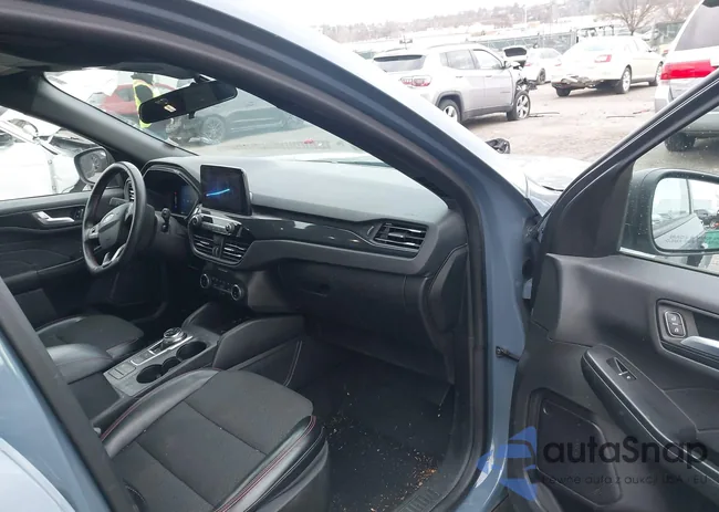 1FMCU0MN6RUA12680: 43902281