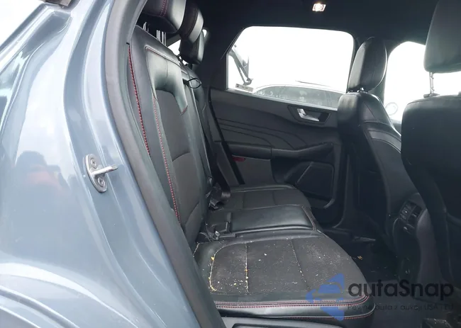 1FMCU0MN6RUA12680: 43902281