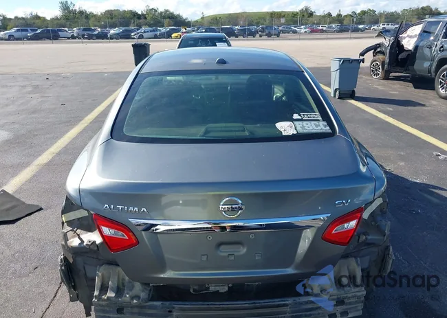 1N4AL3AP4GC135702: 43902325