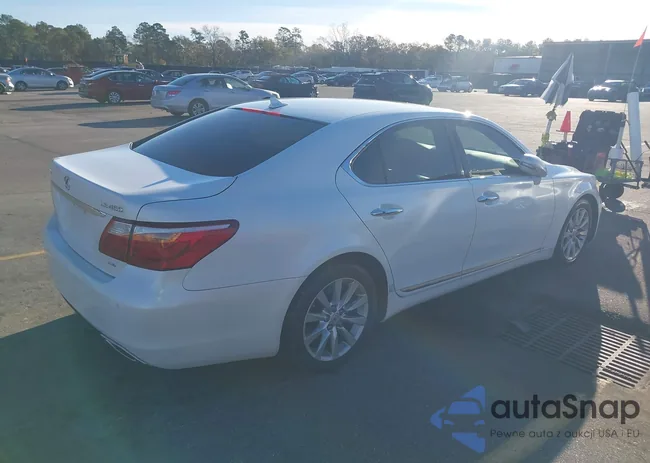 JTHCL5EF3A5008000: 43902337