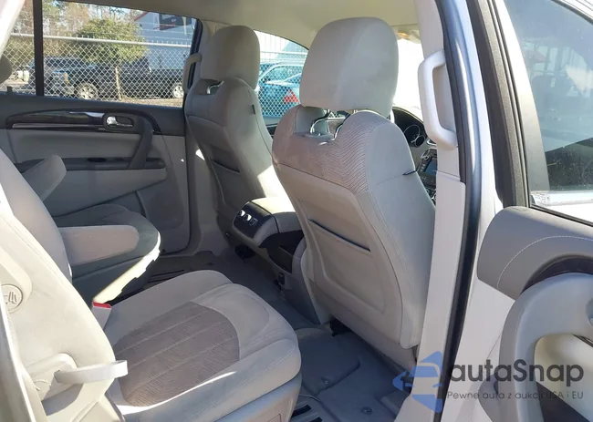 5GAKRAKD4GJ123679: 43902342