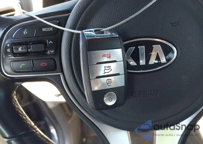 KNDPN3AC8H7235436: 43902349