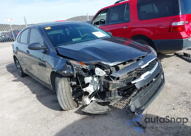 3KPF24AD9ME413853: 43902361