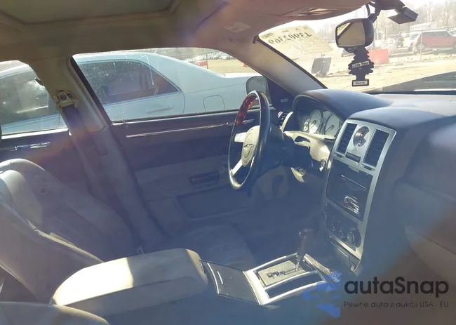 2C3LA63H16H133504: 43902369