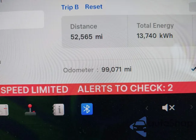 5YJ3E1EB7KF389142: 43902381