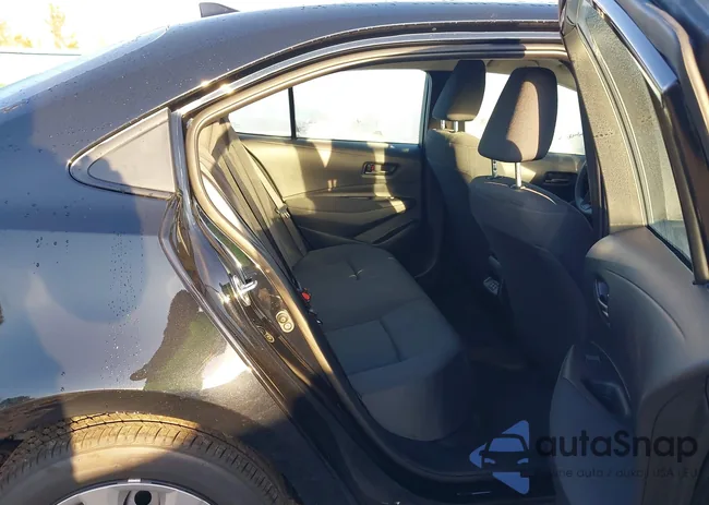 5YFB4MDE9TP363594: 43902409