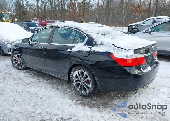 1HGCR2F57EA170697: 43901478