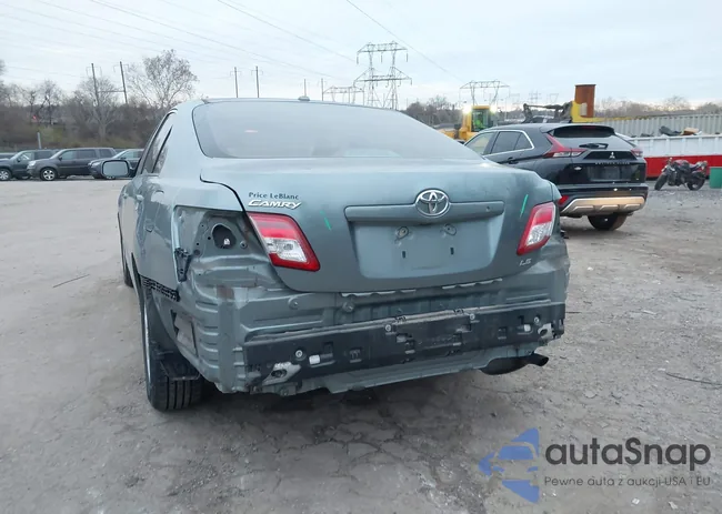 4T4BF3EK9BR094699: 43901547