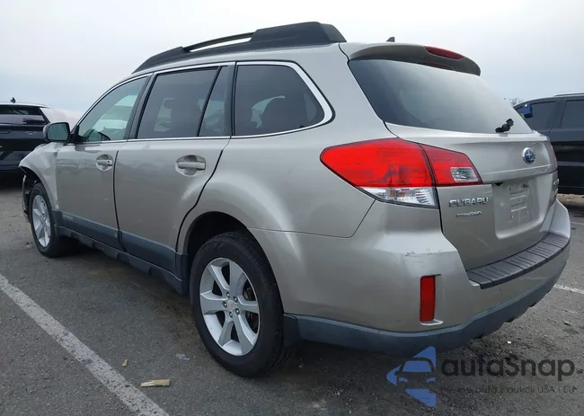 4S4BRBEC8E3247121: 43901569