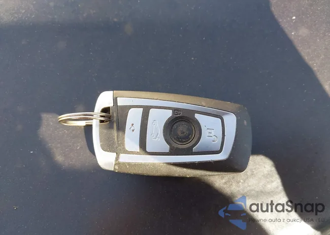 5UXKU2C50F0N76596: 43901660