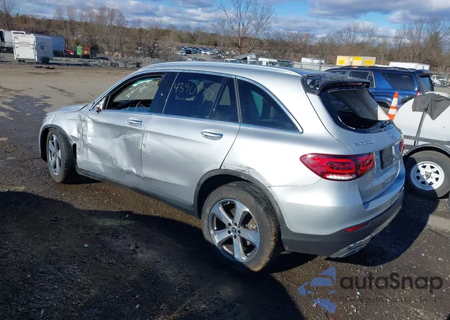 W1N0G8EB6LF845658: 43901729