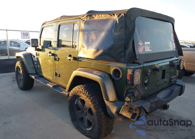 1J4GB59198L530330: 43902852