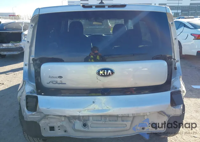 KNDJN2A29G7874365: 43902868