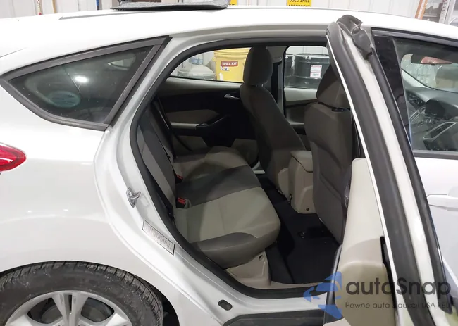 1FADP3K26EL455606: 43903062