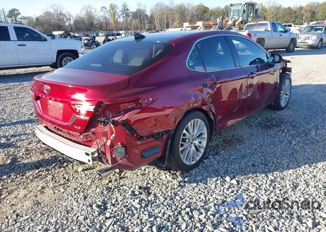 4T1B11HK1KU833542: 43903077