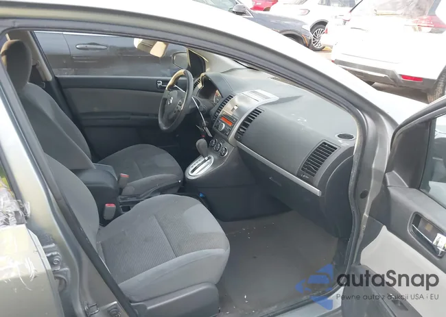 3N1AB6AP8AL672926: 43903085