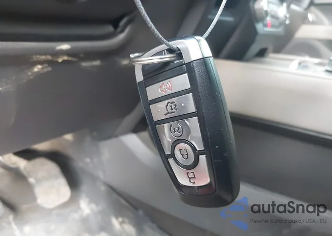 1FMJU1KT2LEA84766: 43903162