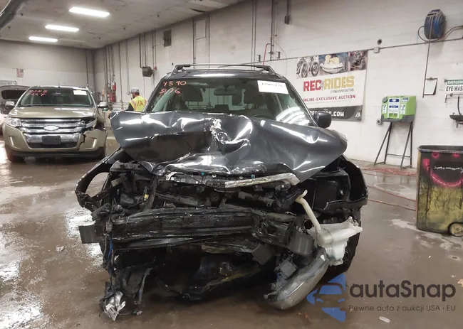 JF2SJAECXHH595582: 43903176