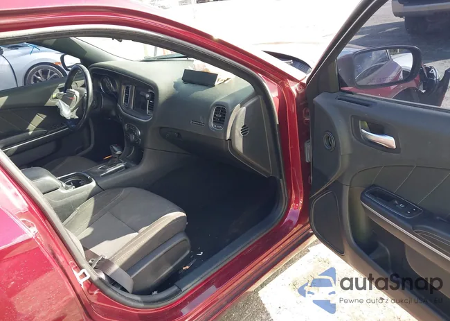 2C3CDXBG2KH709312: 43903232