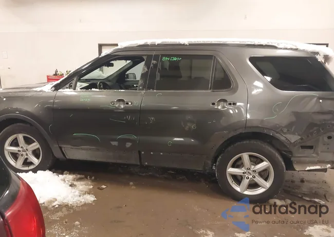 1FM5K7D86KGA49525: 43903330