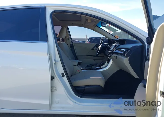 1HGCR2F78GA154920: 43902451