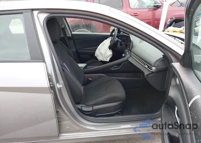 KMHLS4AG9PU566991: 43902529