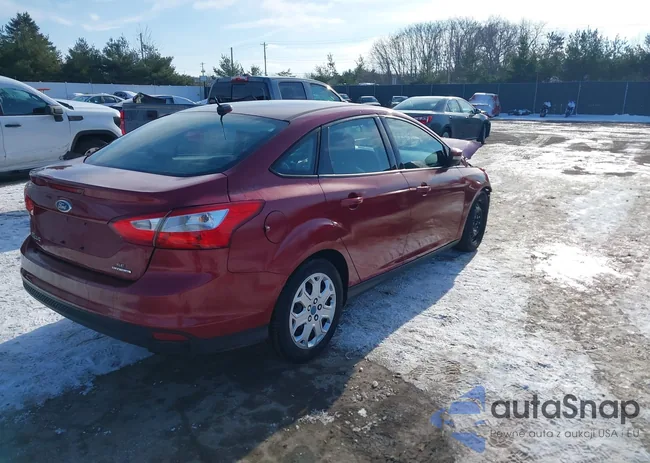 1FADP3F2XEL324298: 43902566