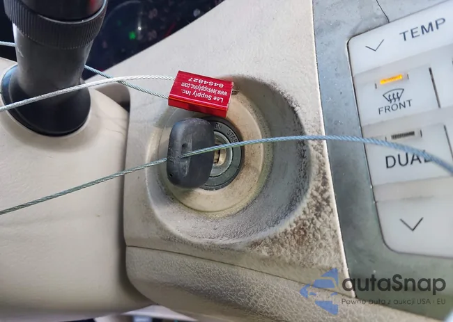 4T1BK36BX8U288042: 43902614