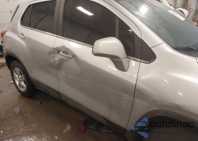 KL7CJLSB3HB087853: 43902753