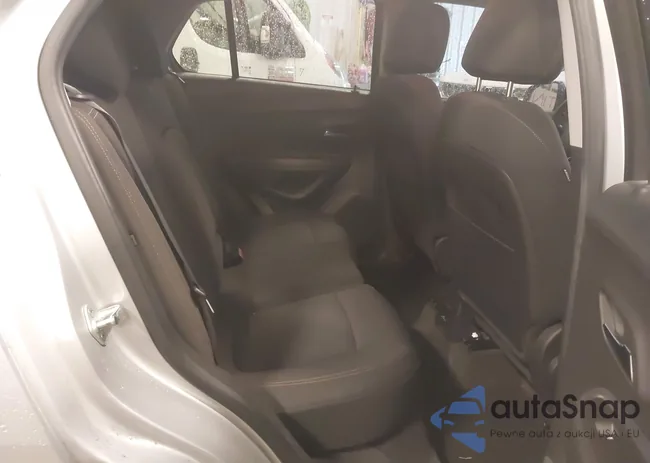 KL7CJLSB3HB087853: 43902753