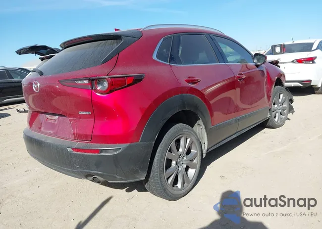 3MVDMBDM5MM228074: 43903895