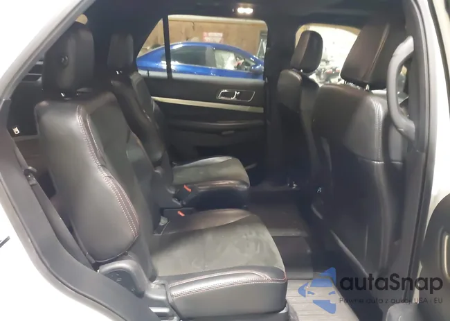 1FM5K8D89JGC50842: 43903918