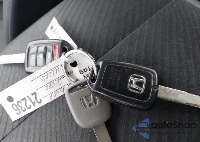 1HGCR2F33FA123053: 43903925