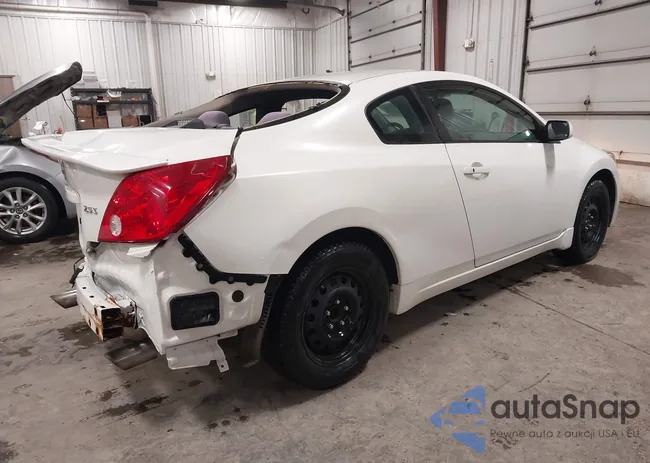 1N4AL2EP1CC151855: 43903980