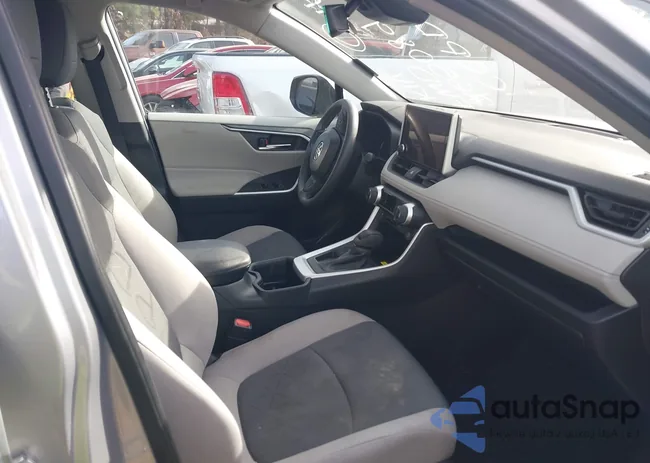 2T3W1RFV4RC265089: 43904001