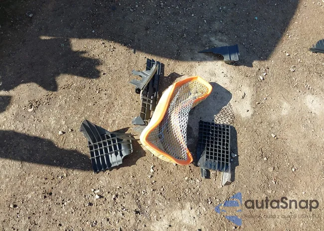 2C3CDZFJ8MH600003: 43904022