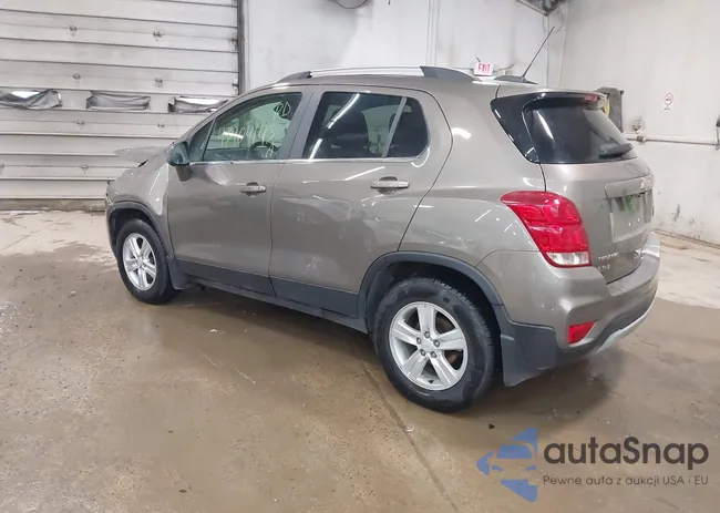 KL7CJPSB2LB335512: 43904143