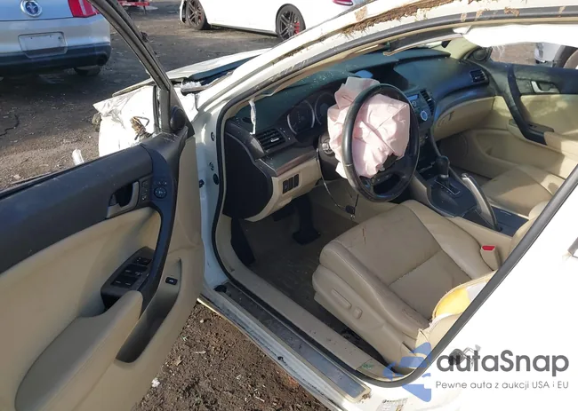 JH4CU2F69AC015314: 43904181