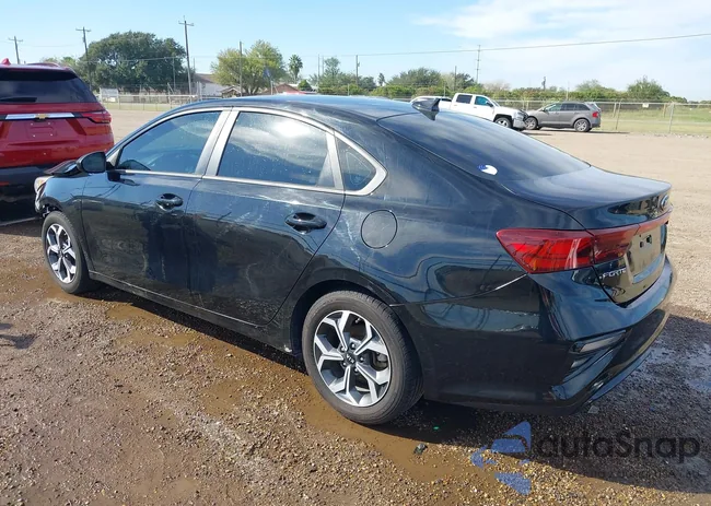 3KPF24AD7KE064947: 43904205