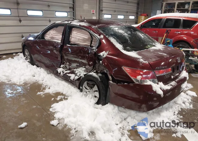 1HGCP2F3XBA006392: 43904283