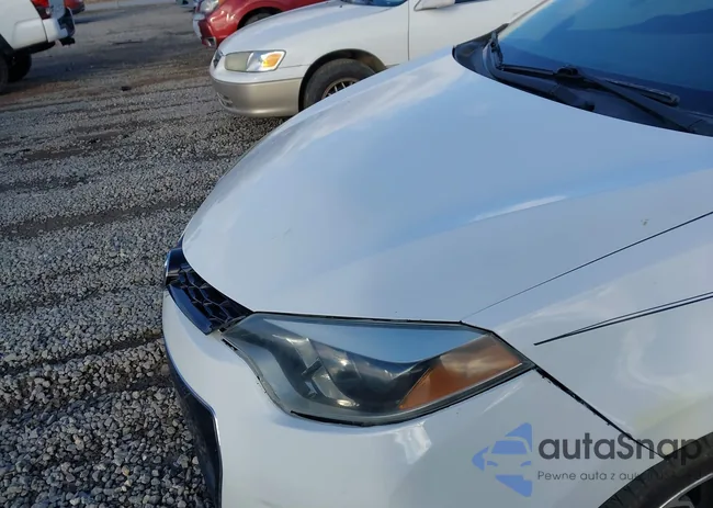 2T1BURHE8GC565517: 43904312