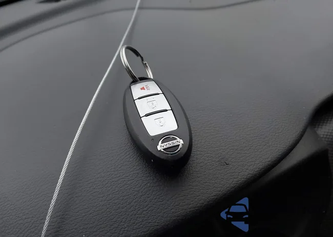 3N1CP5CU9KL523675: 43904431