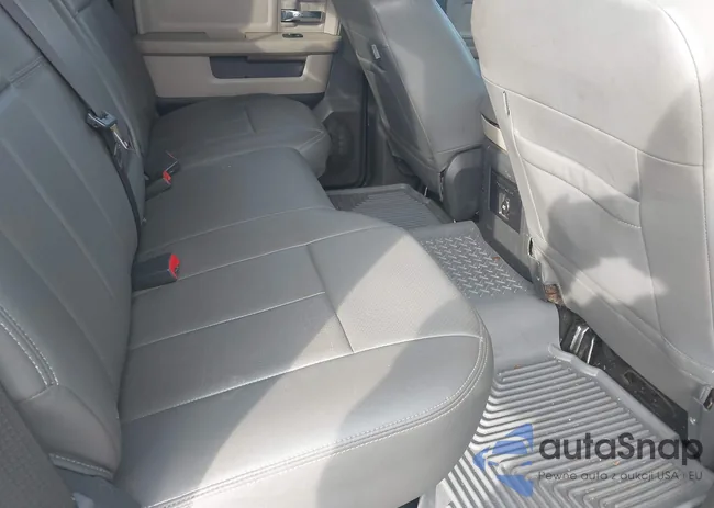 1C6RD7LT2CS177854: 43903444