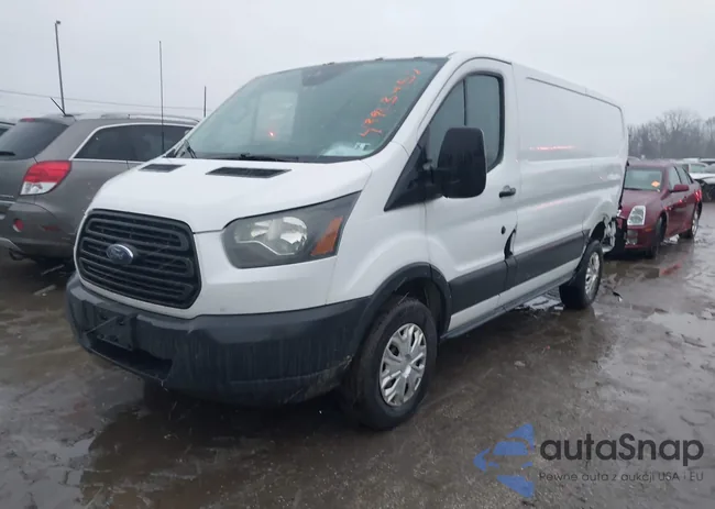 1FTYR1YM9GKA28674: 43903452